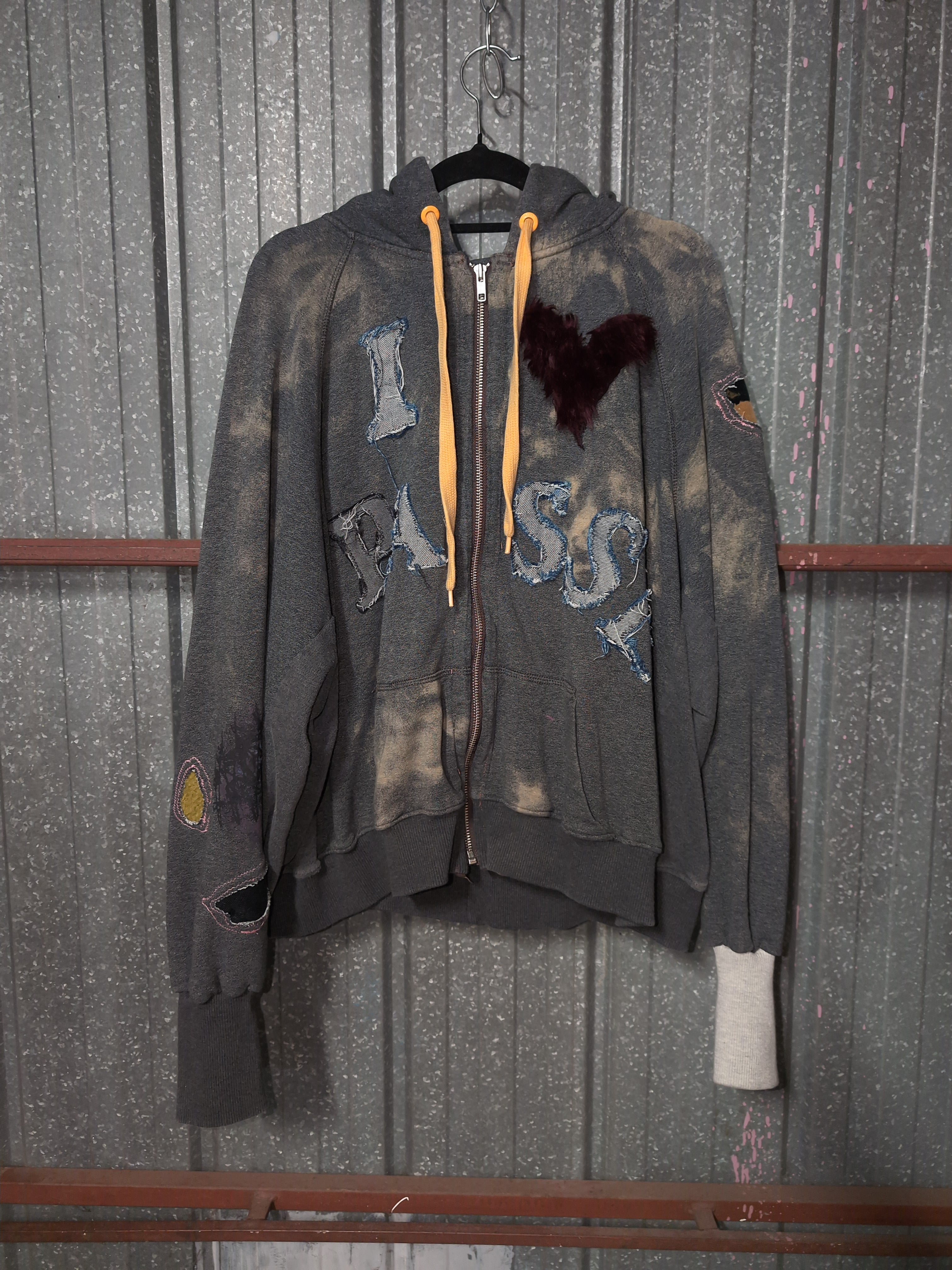I <3 Passé, Hoodie: Grey