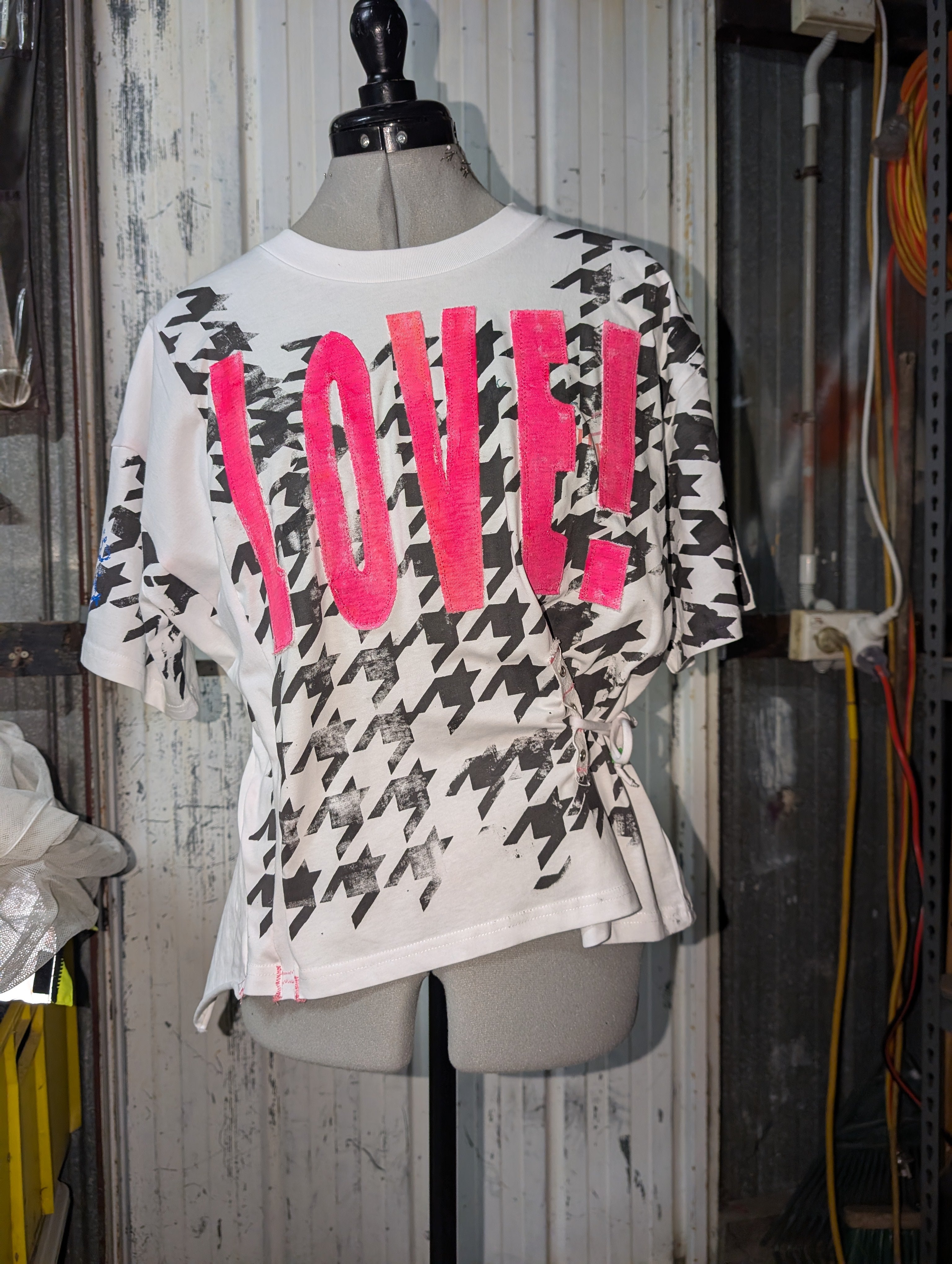 Love! Tee : Pink